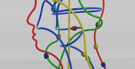 تمثال سلكي على شكل رأس بشري يمثل تعقيد الصحة النفسية والعقل