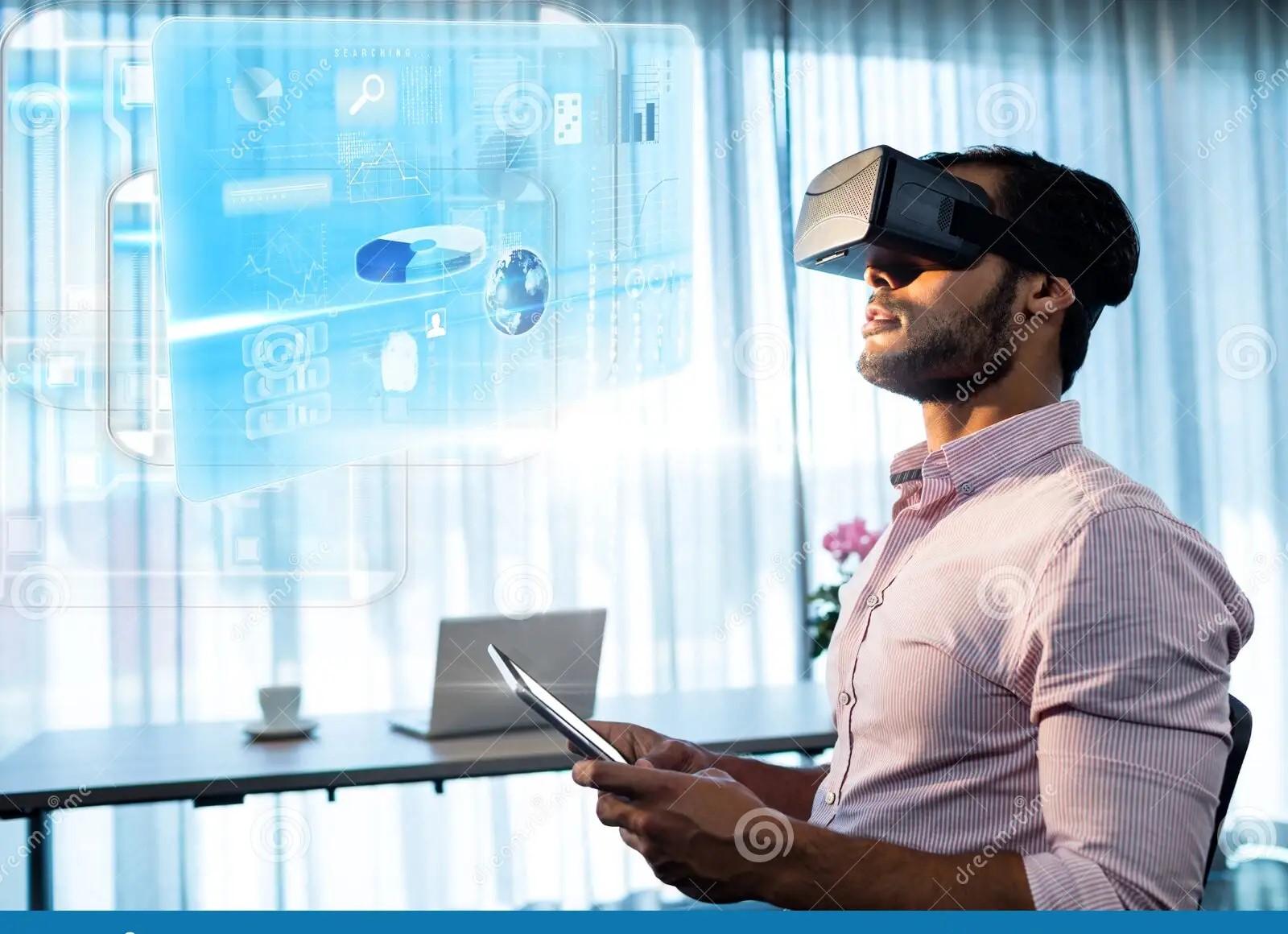 رجل يرتدي نظارة الواقع الافتراضي (VR) ويتفاعل مع بيانات في الميتافيرس، يمثل تكنولوجيا الميتافيرس وتطبيقاتها.